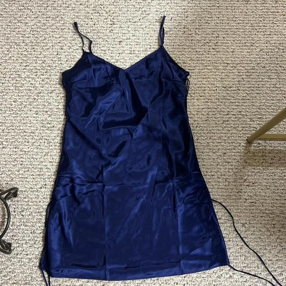 Vintage Pure Silk 1990s Victorias Secret  Royal Blue Slip Dress - Picture 13 of 16